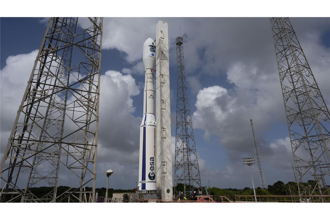 Zwei Jahre nach Fehlstart hebt europäische Vega-C-Rakete ab Zwei Jahre nach dem Fehlstart der europäischen Vega C ist nun erstmals wieder eine Rakete des Typs gestartet.