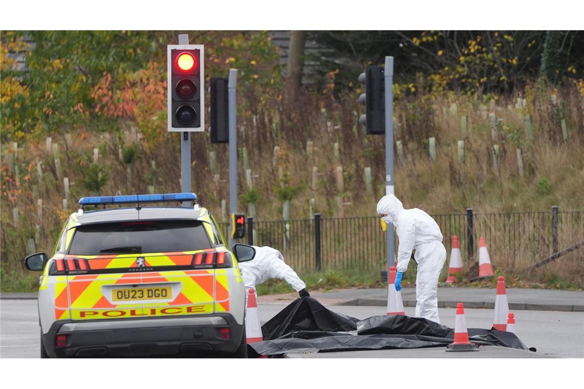 Nur noch ein Tatverdächtiger nach Attacke in Zug in England