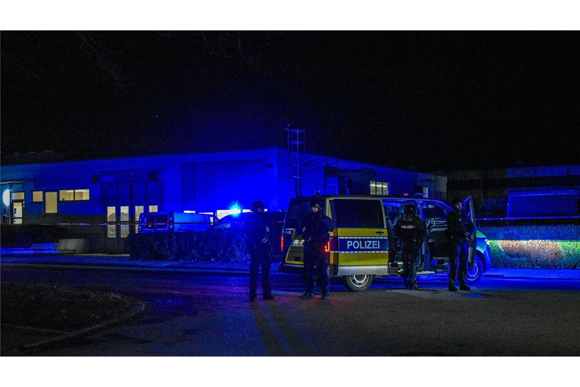 Tatverdächtiger nach tödlichen Schüssen in Firma gefasst Zwei Tote nach Schüssen in Bad Friedrichshall
