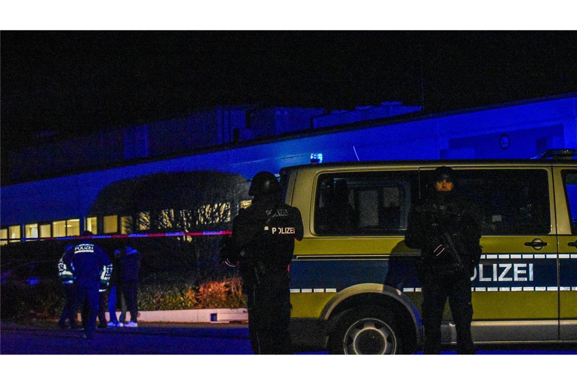 Tatverdächtiger nach tödlichen Schüssen in Firma gefasst Zwei Tote nach Schüssen in Bad Friedrichshall