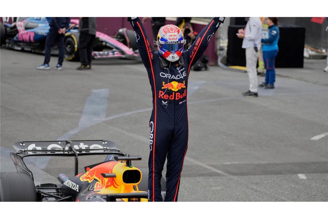 Verstappen-Triumph auch in Baku - Piastri kracht in die Wand Zweiter Sieg nacheinander - Verstappen ist zurück im WM-Kampf.