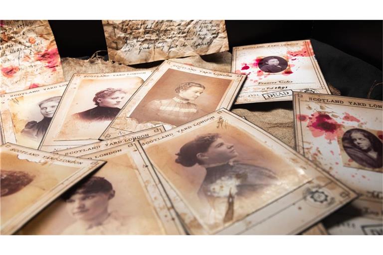 Zwischen dem 31. August und dem 9. November 1888 wurden im Londoner Armenviertel Whitechapel fünf bestialische Morde begangen, die die Handschrift eines einzigen Täters trugen –  Jack the Ripper.