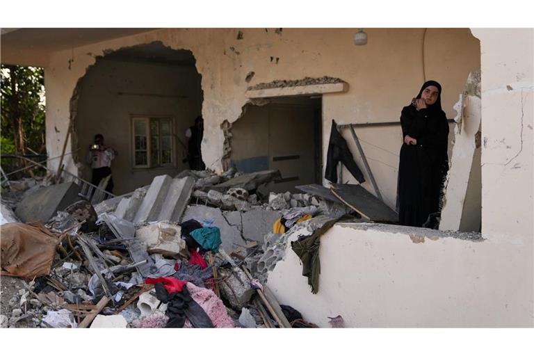 Zwischen Israel und dem Libanon gilt eine Waffenruhe - doch es gibt Hinweise, dass sie wackelt.(Archivbild)